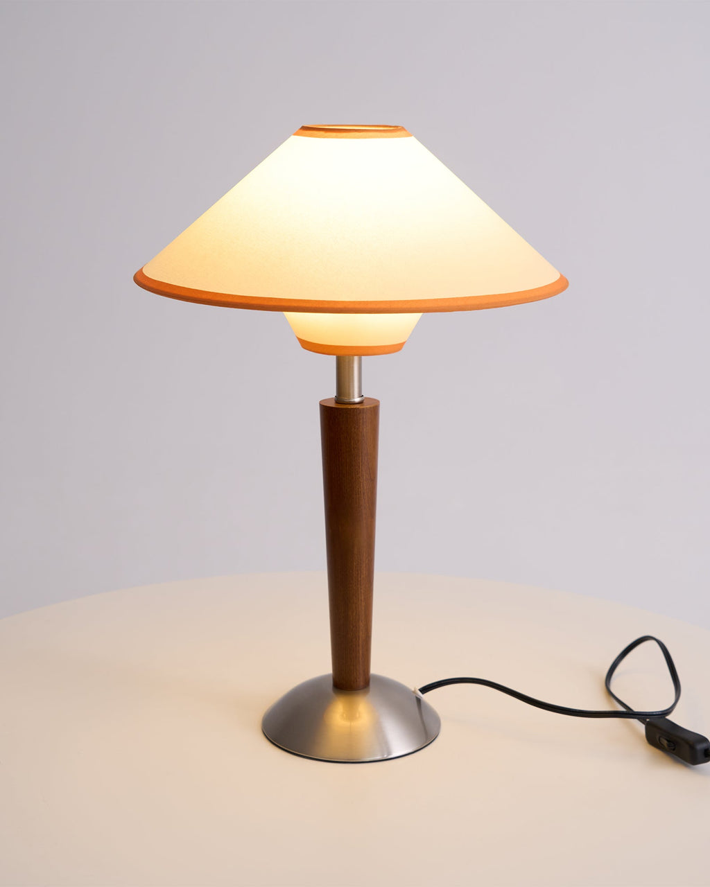Alderwood-Leinenschirm-Tischlampe | Ormexis