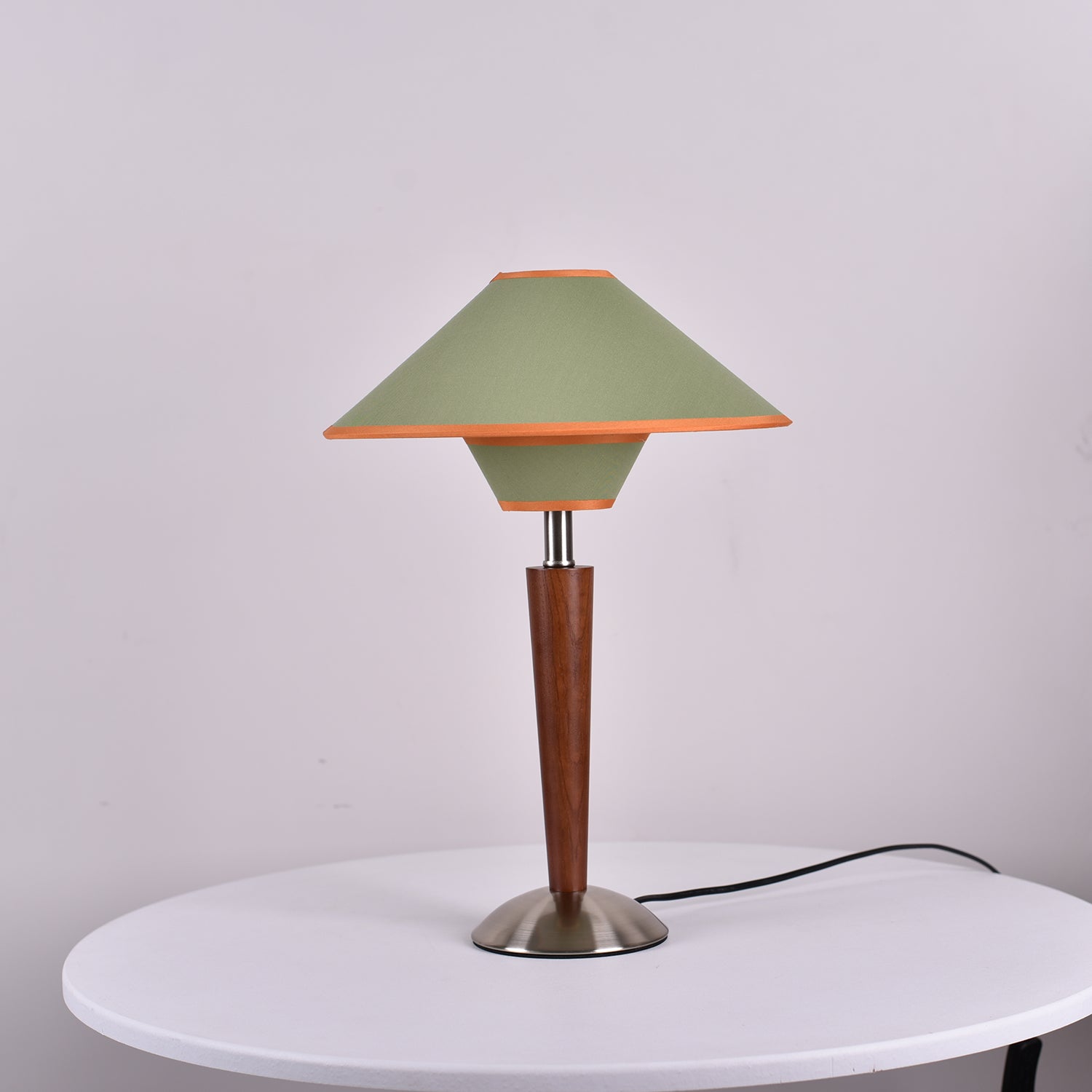 Alderwood-Leinenschirm-Tischlampe | Ormexis