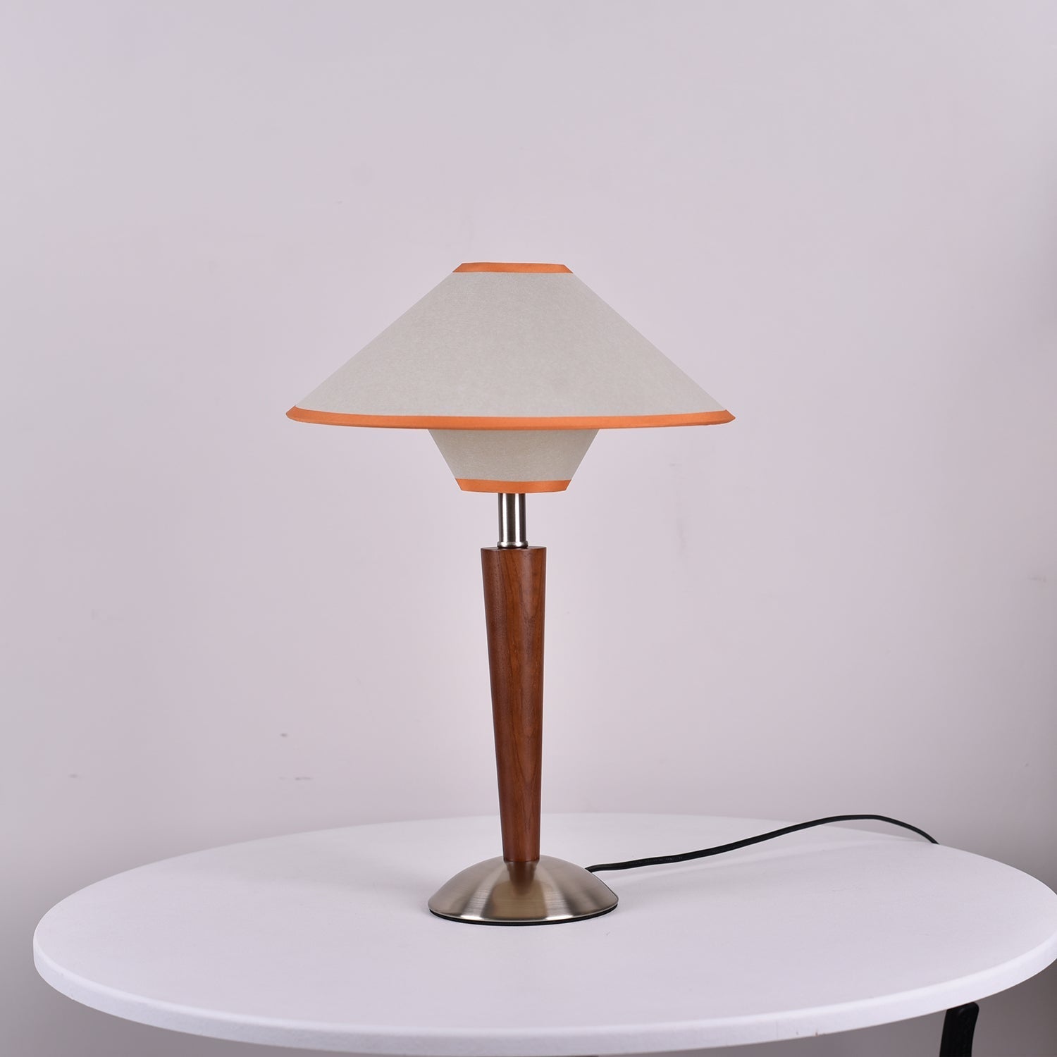 Alderwood-Leinenschirm-Tischlampe | Ormexis