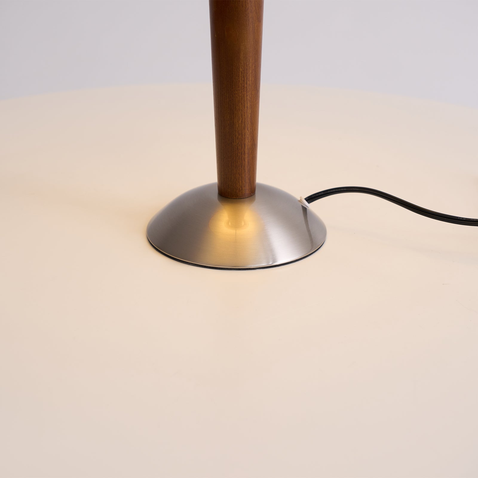 Alderwood-Leinenschirm-Tischlampe | Ormexis