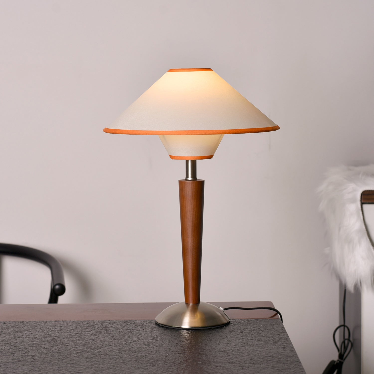 Alderwood-Leinenschirm-Tischlampe | Ormexis