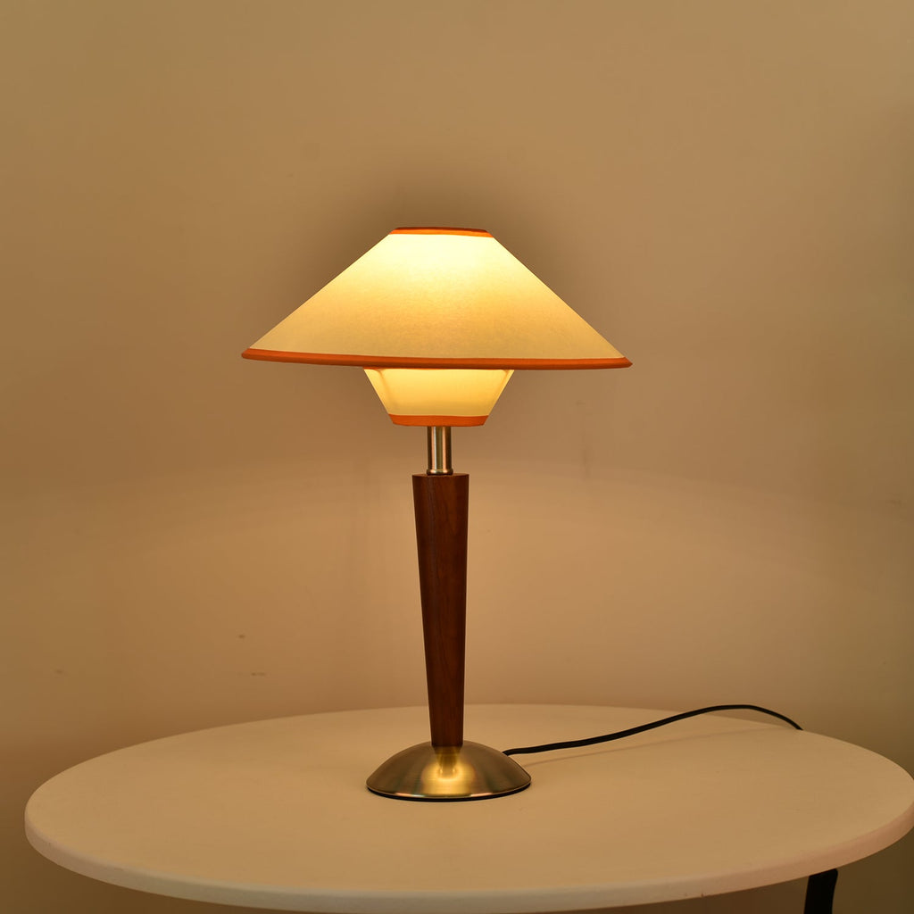 Alderwood-Leinenschirm-Tischlampe | Ormexis