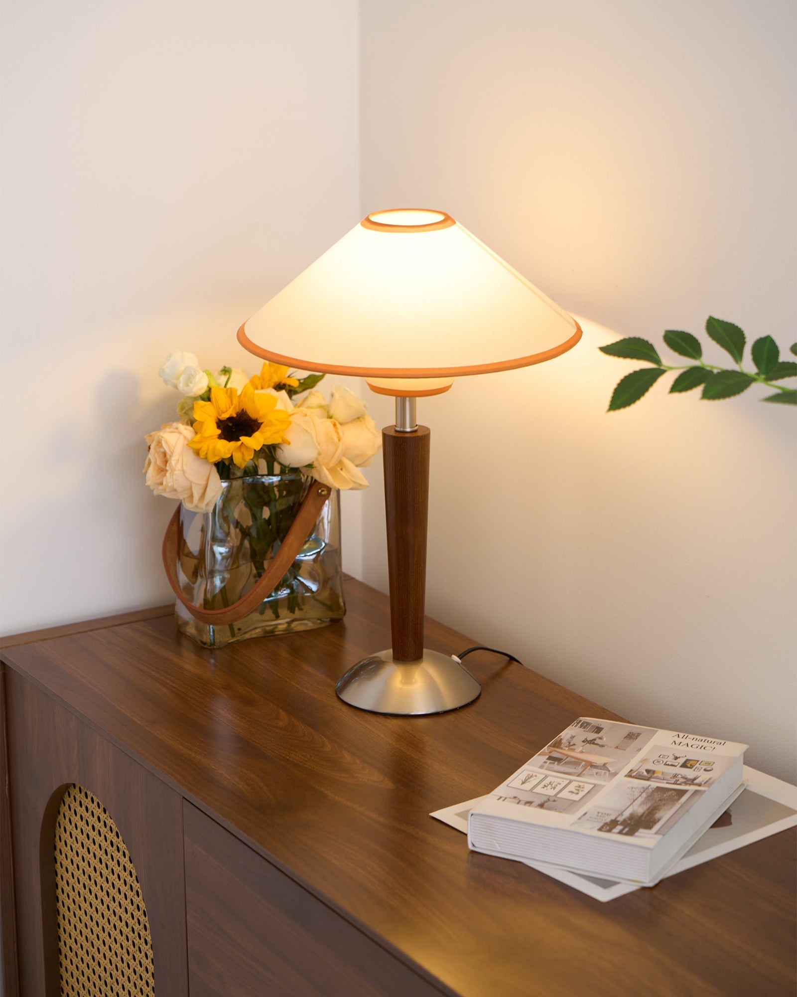 Alderwood-Leinenschirm-Tischlampe | Ormexis
