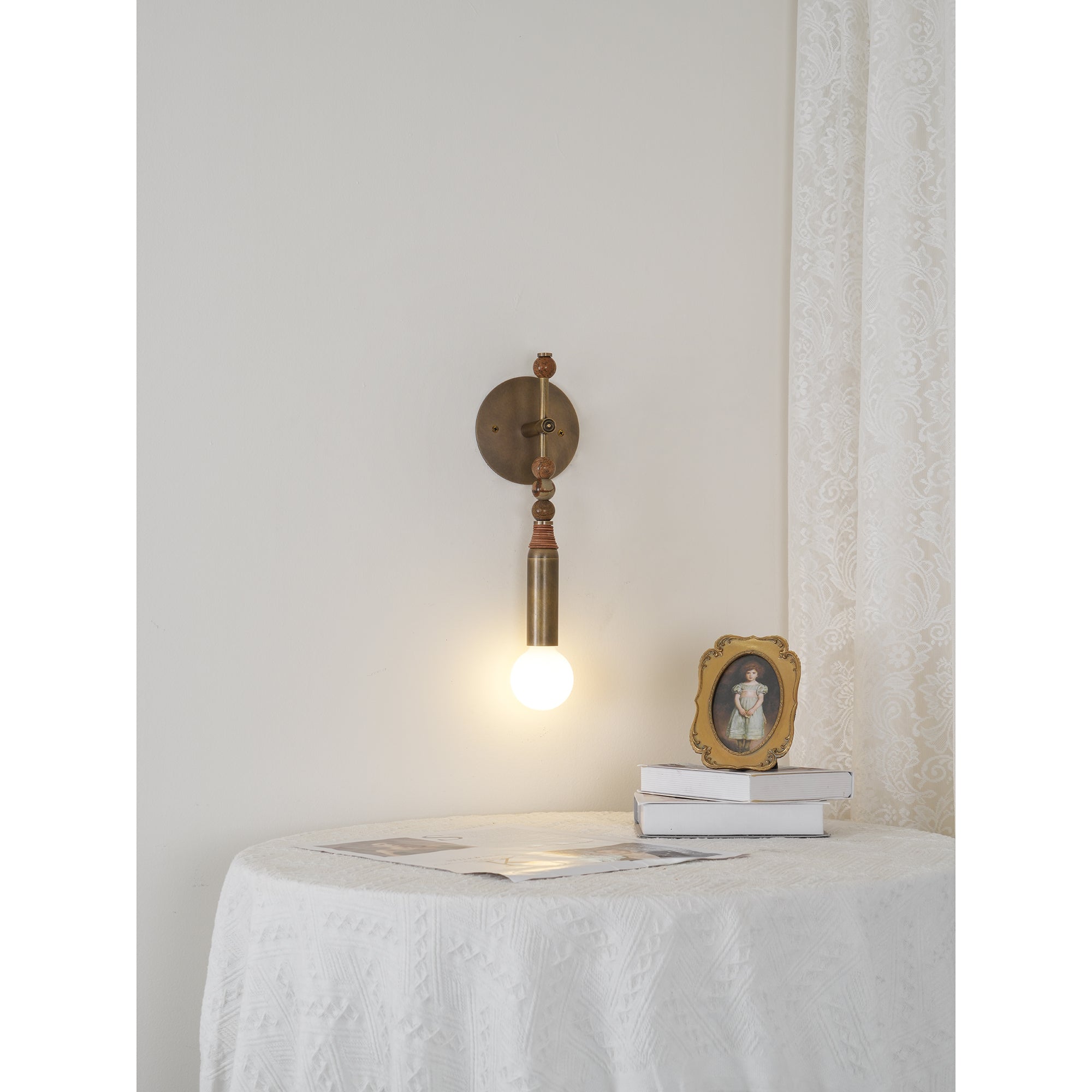Virelle Beaded Wall Sconce | Ormexis