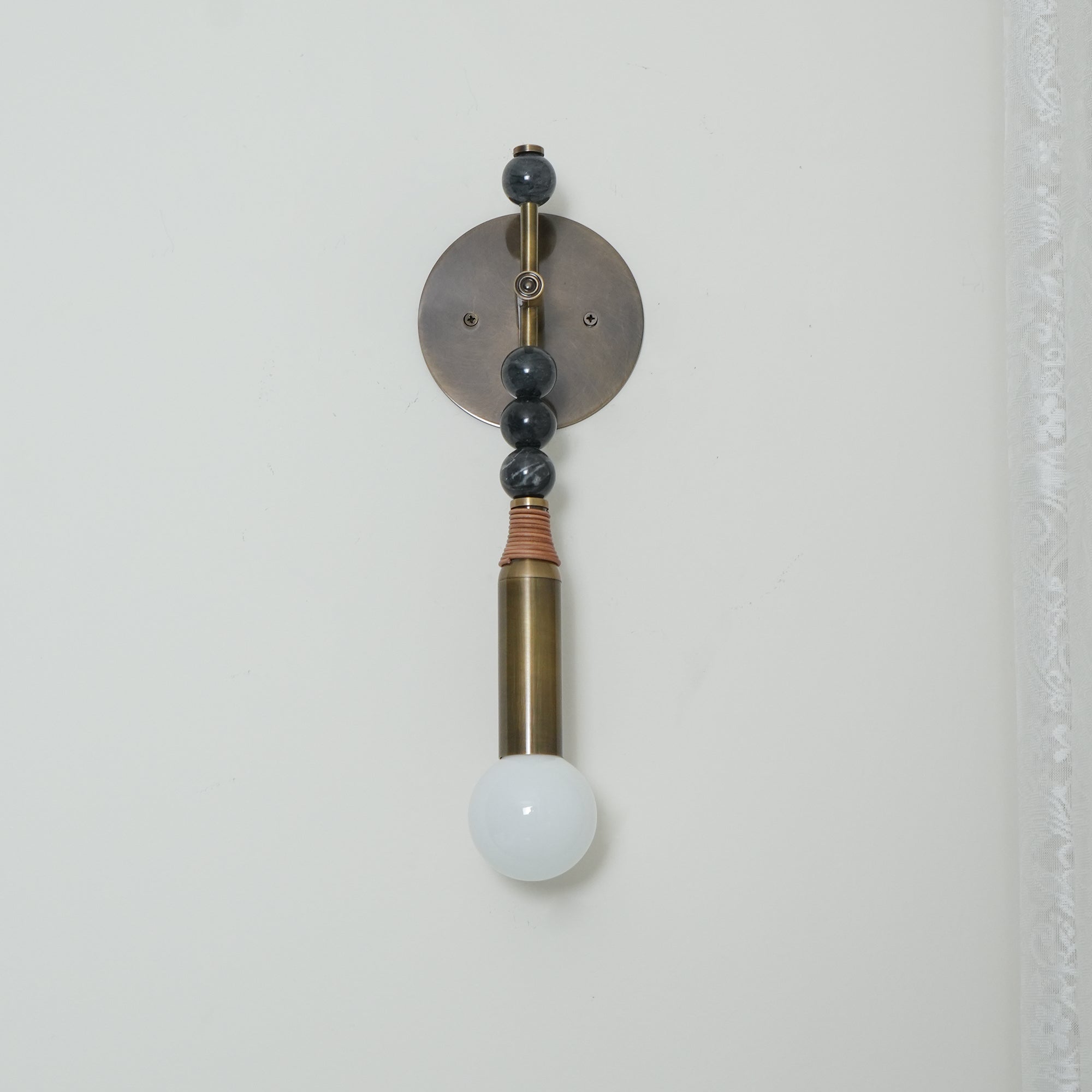 Virelle Beaded Wall Sconce | Ormexis