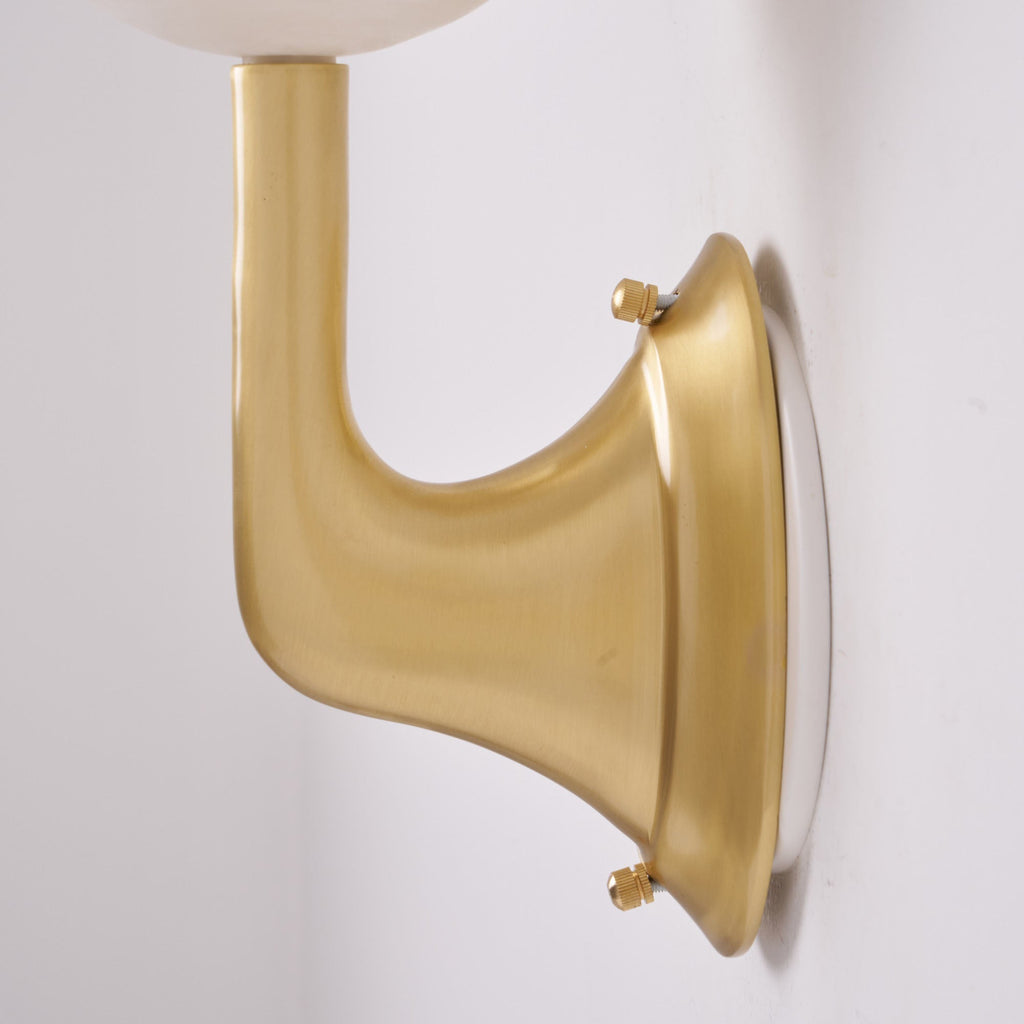 Tiered Alabaster Wall Sconce | Ormexis