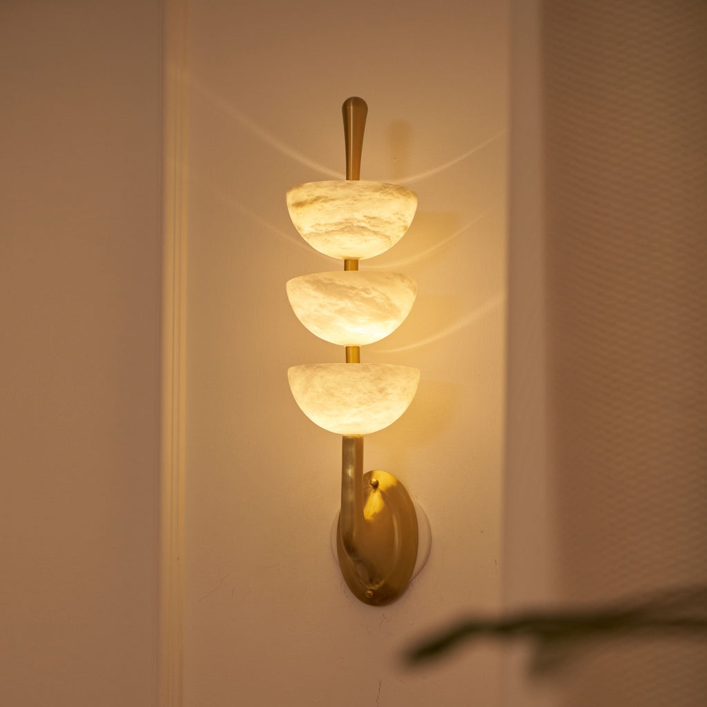 Tiered Alabaster Wall Sconce | Ormexis