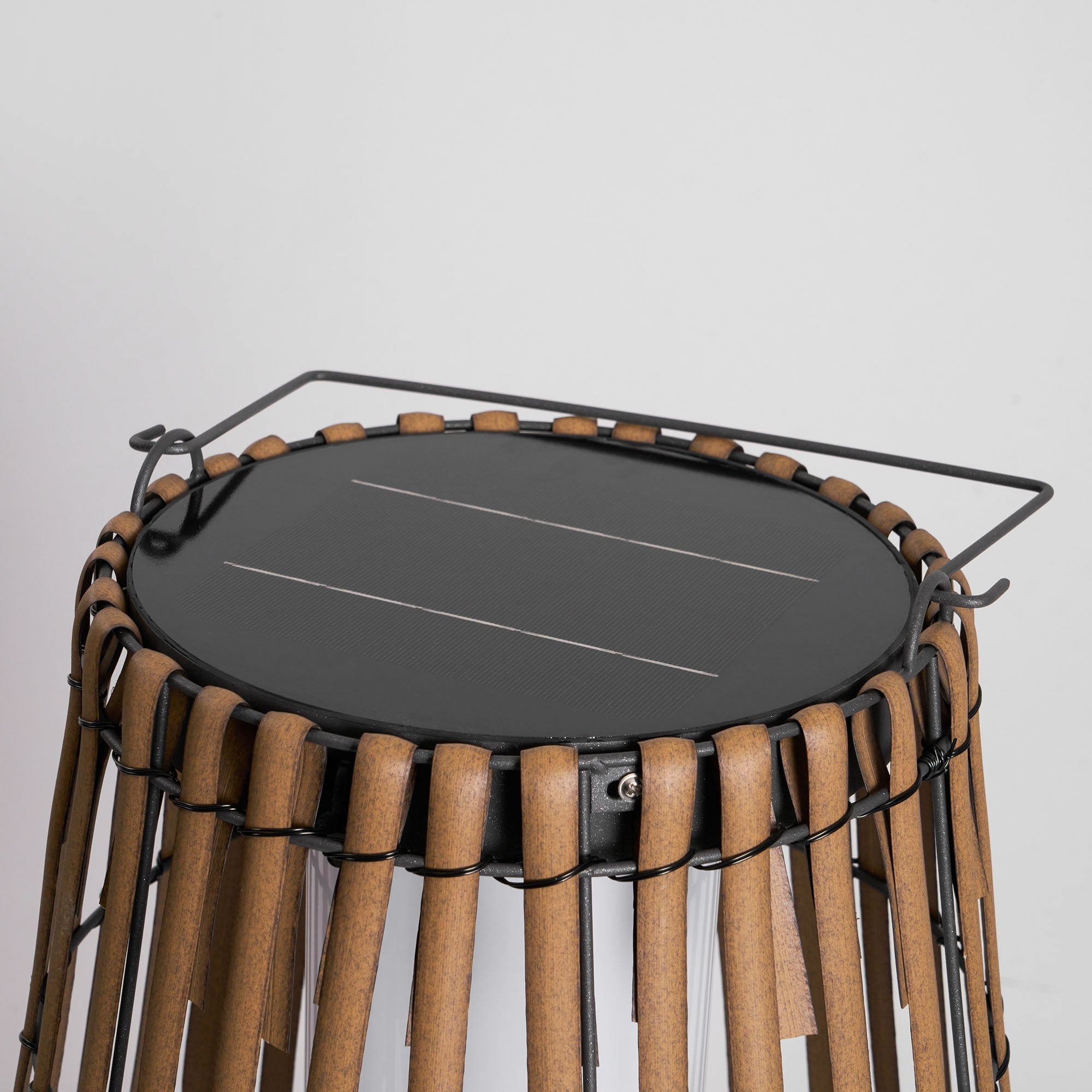 Wickerline Ambient Lantern | Ormexis