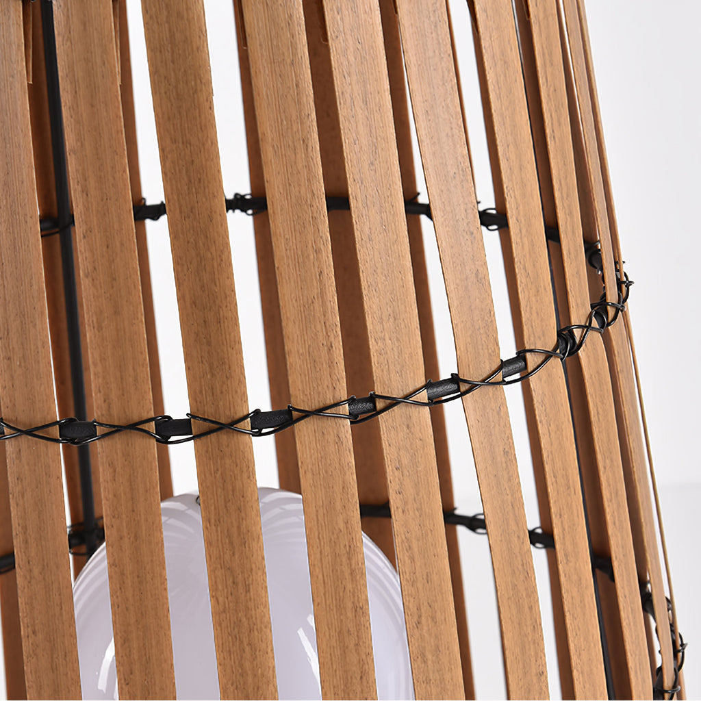 Wickerline Ambient Lantern | Ormexis