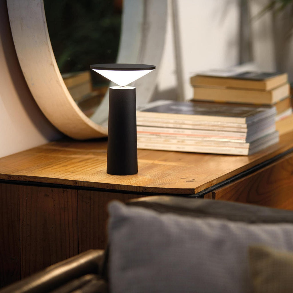 Vanta Cone Table Lamp | Ormexis
