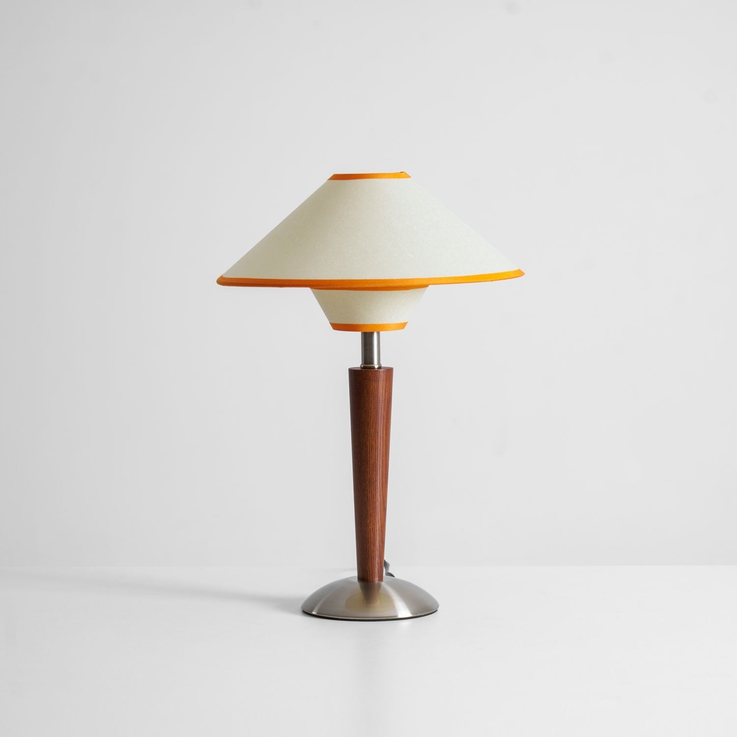 Alderwood-Leinenschirm-Tischlampe | Ormexis