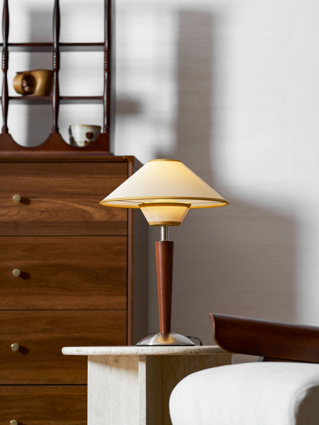 Alderwood-Leinenschirm-Tischlampe | Ormexis