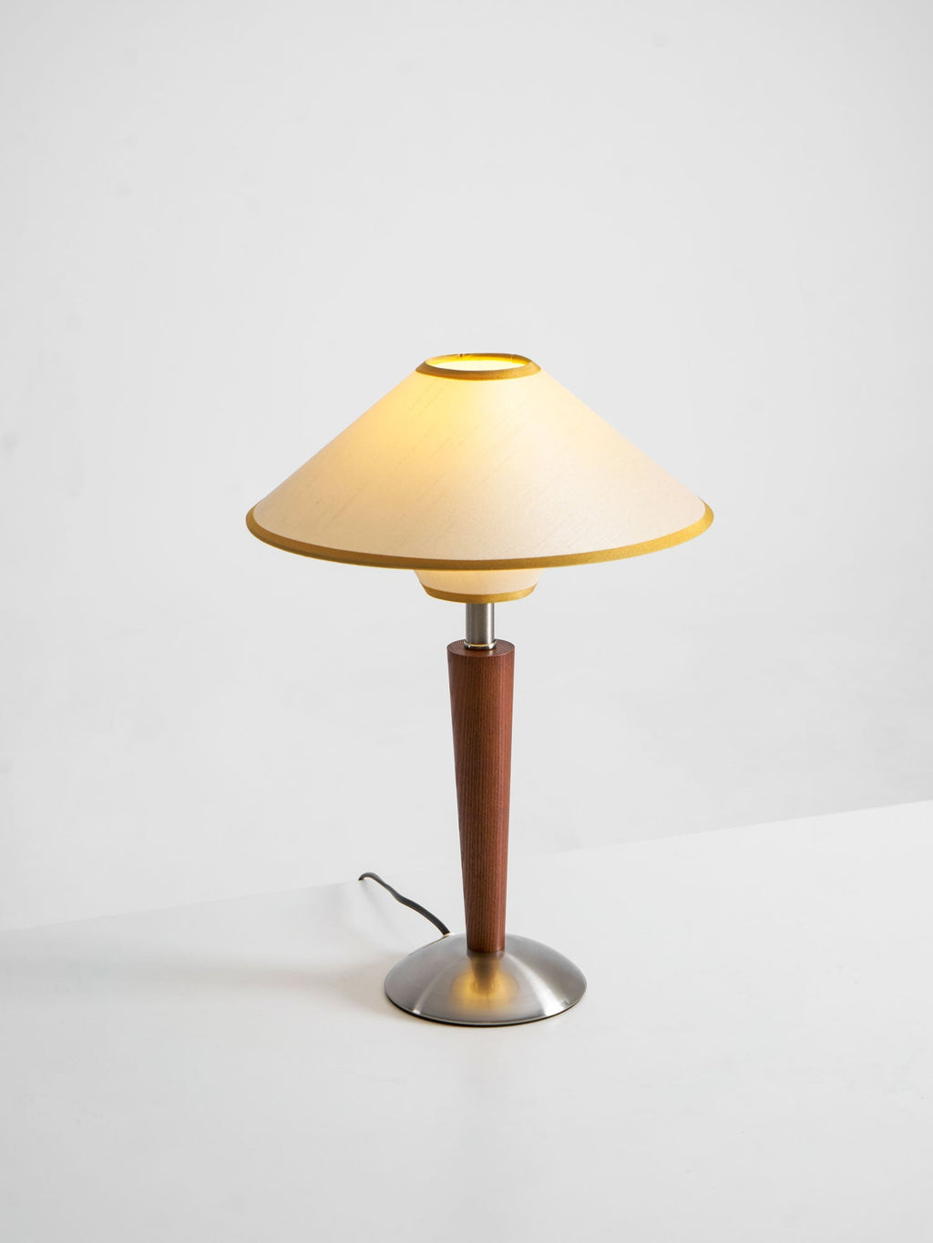 Alderwood-Leinenschirm-Tischlampe | Ormexis