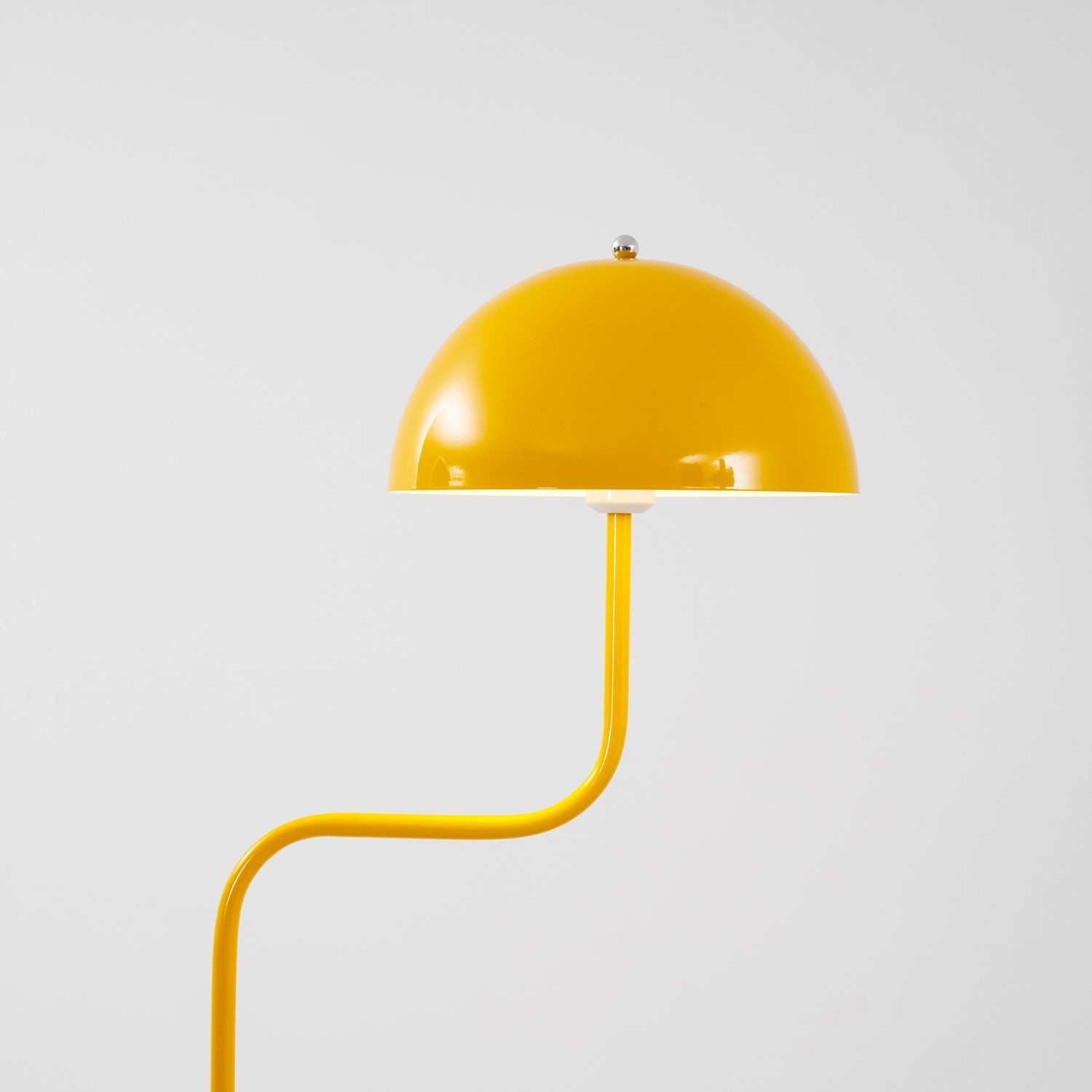 Bogen-Stehlampe mit Kuppelschirm | Ormexis