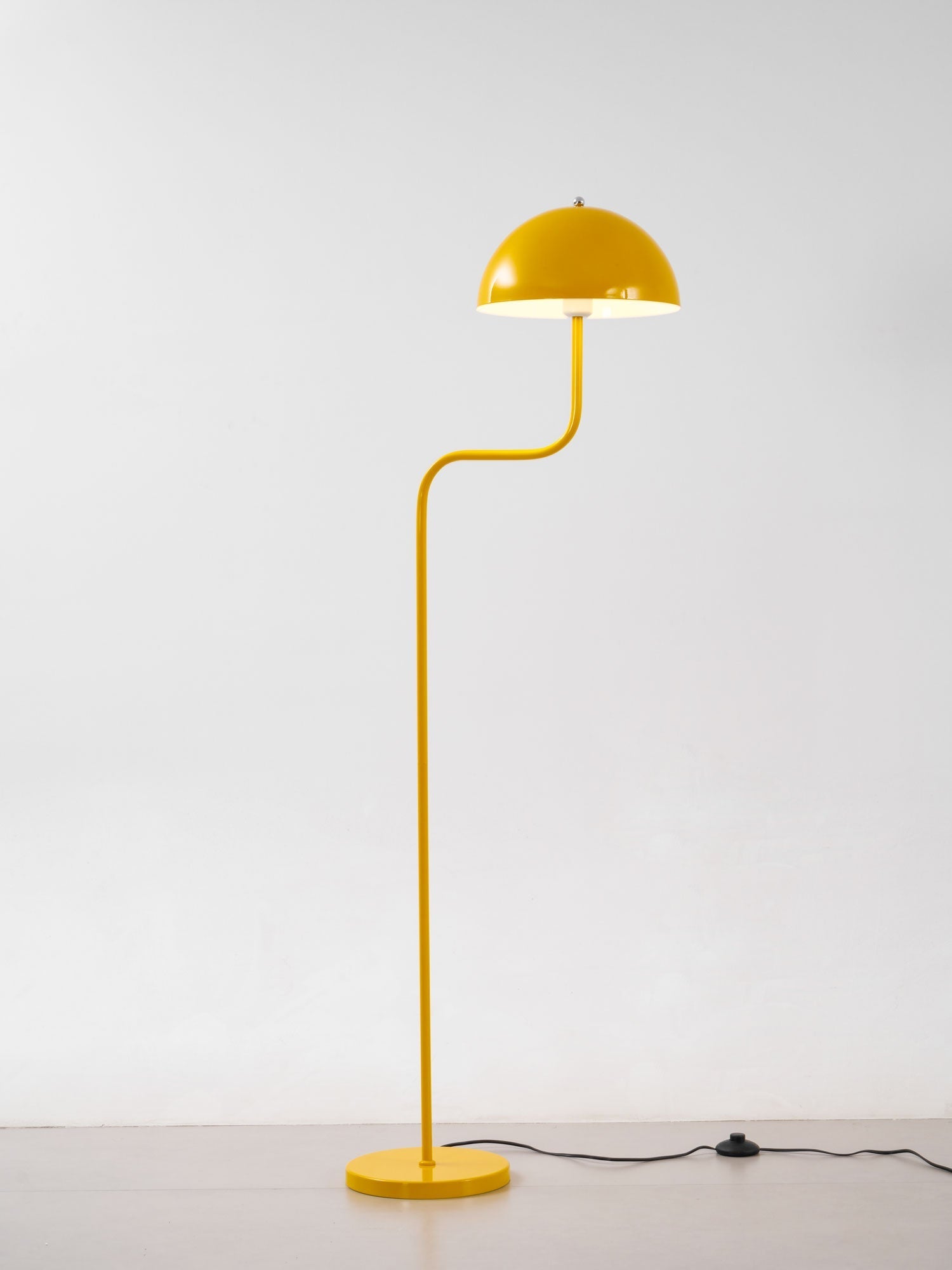 Bogen-Stehlampe mit Kuppelschirm | Ormexis