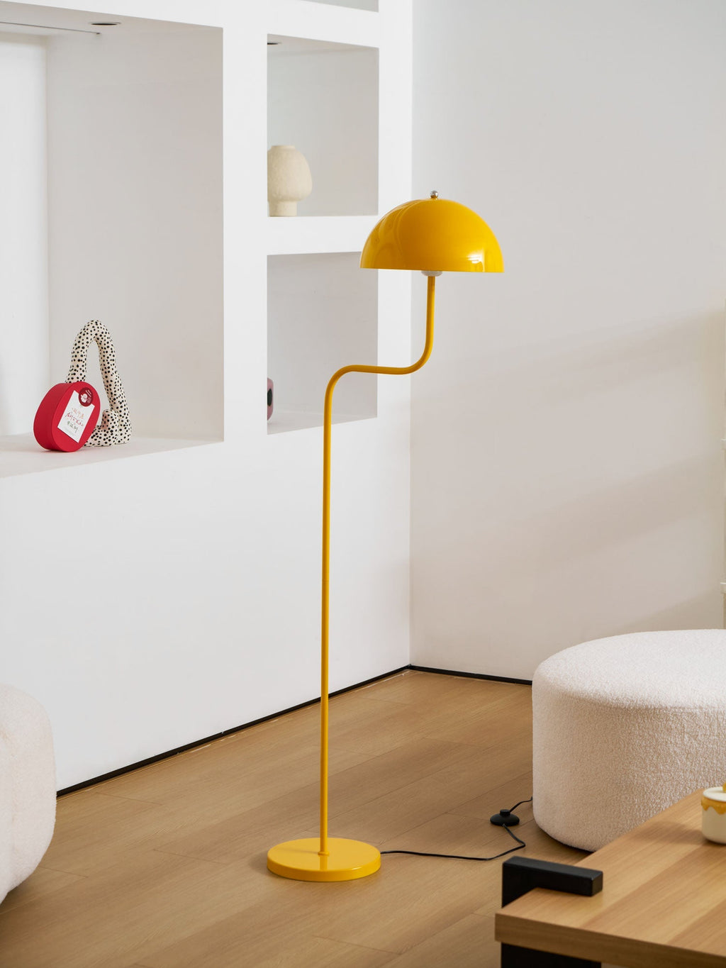 Bogen-Stehlampe mit Kuppelschirm | Ormexis