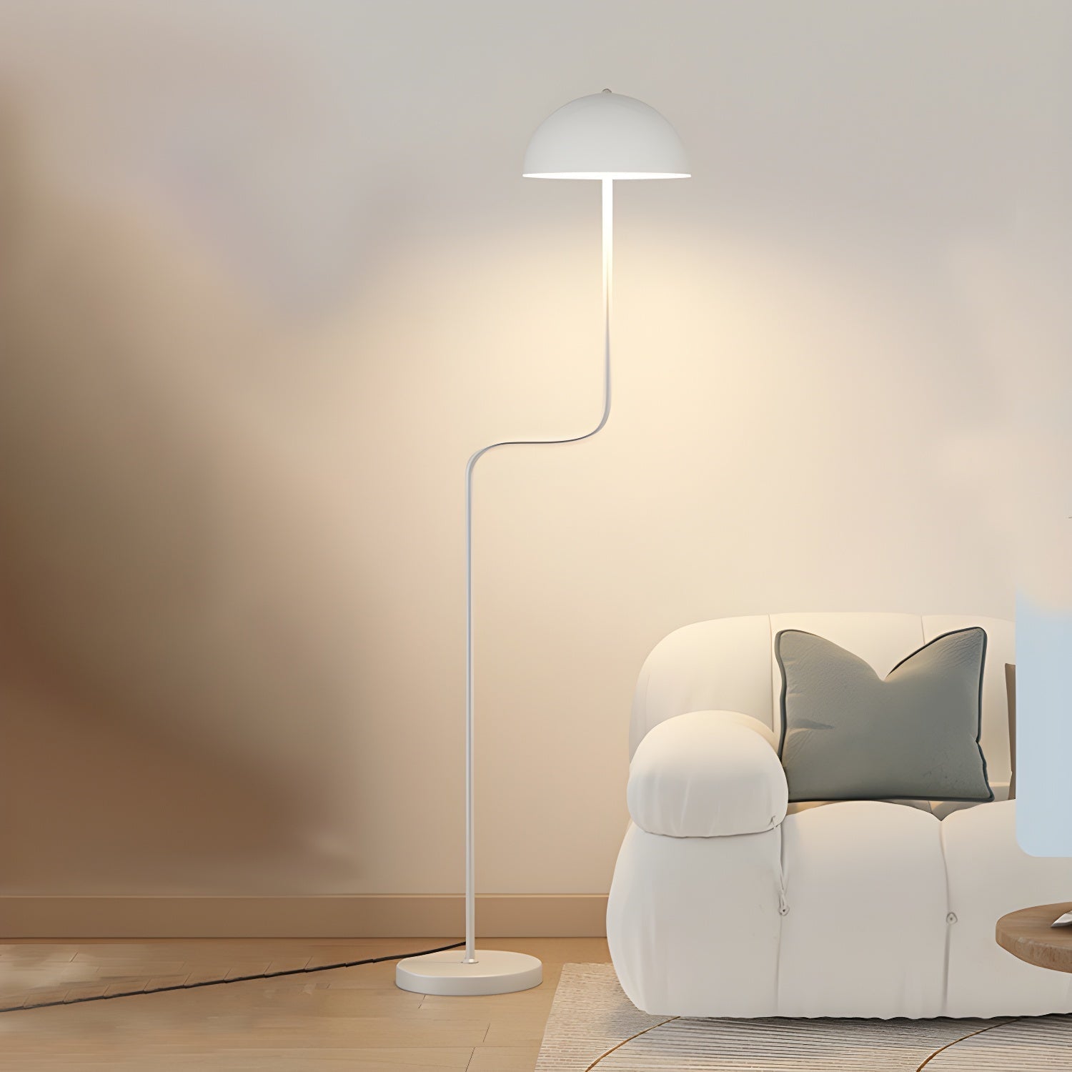 Bogen-Stehlampe mit Kuppelschirm | Ormexis