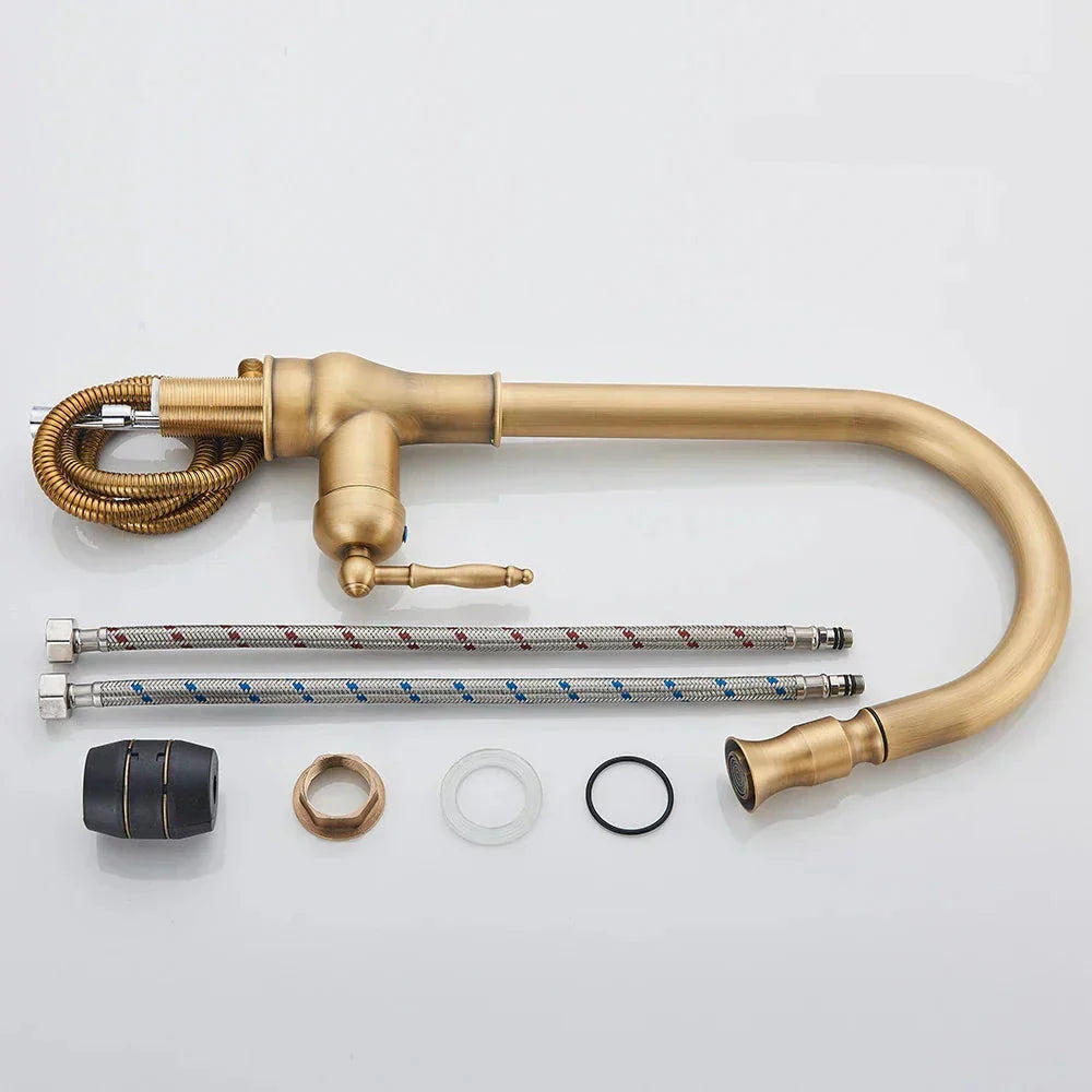 Rubinetto VintageTap in ottone antico con beccuccio girevole per cucine retrò