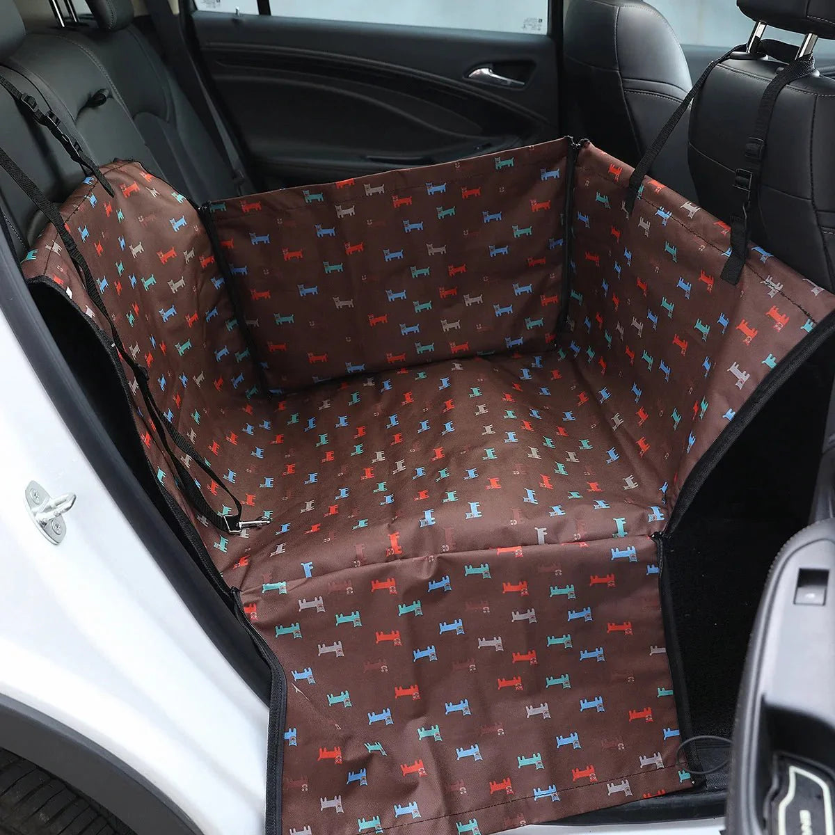 Voděodolné autosedačka WAGGISEAT pro psa s polstrovaným designem