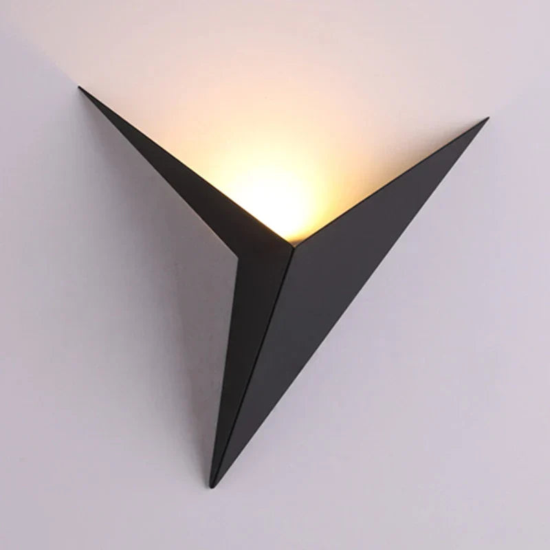 Strata Geometric Sconce | Ormexis