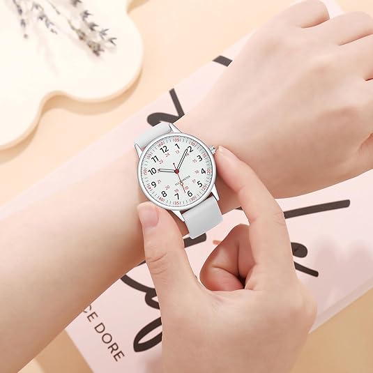 Waterproof Watch With Visible Second Hand And Soft Silicone Band For Precise Timekeeping