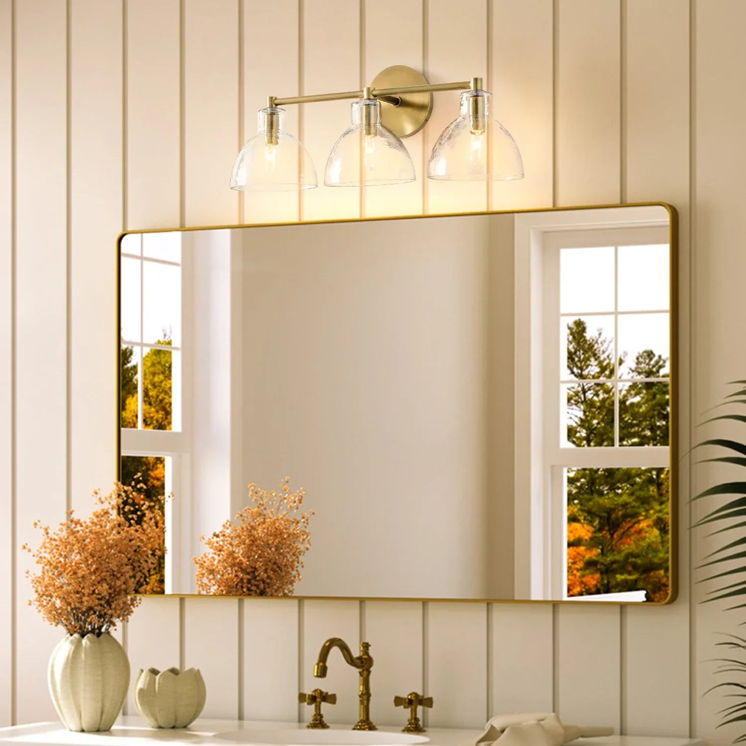 Aurelia-vegglampe med glasskuppel | Ormexis