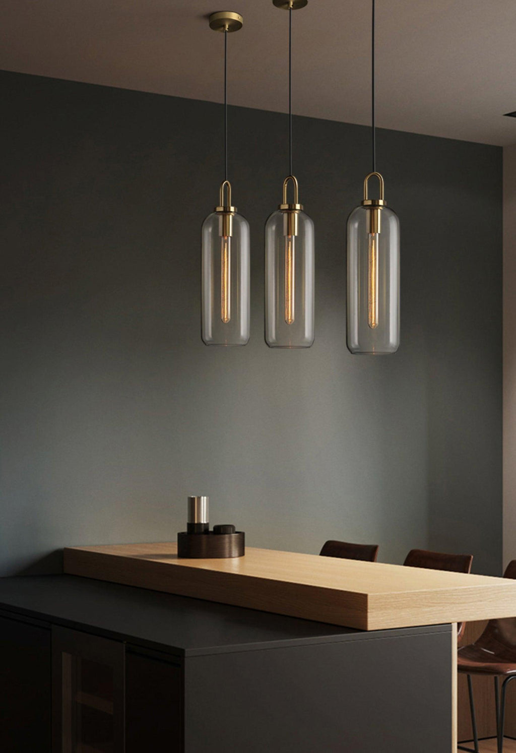 Modern Pendulum Glass Pendant Light | Ormexis