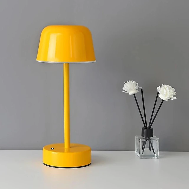 Lampă lăcuită Montero | Ormexis