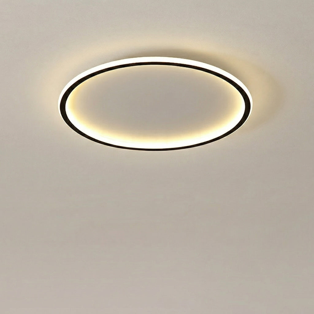 Plafonnier minimaliste transfrontalier | Ormexis