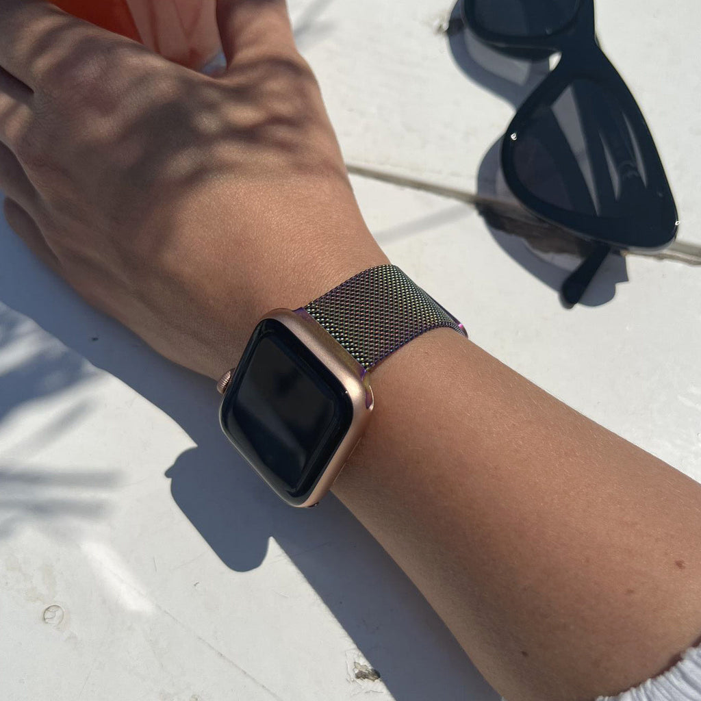 パール調仕上げのApple Watchミラネーゼバンド