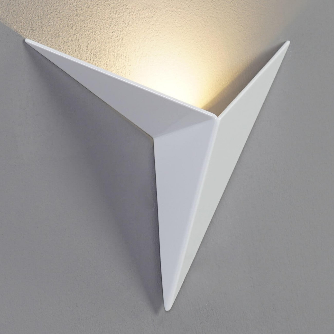 Strata Geometric Sconce | Ormexis