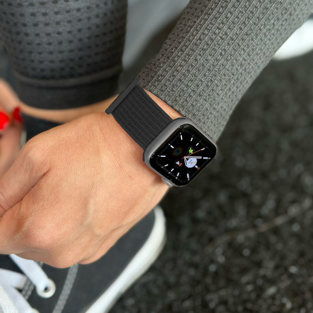 Curea din nailon pentru Apple Watch cu închizător Velcro, versiunea neagră