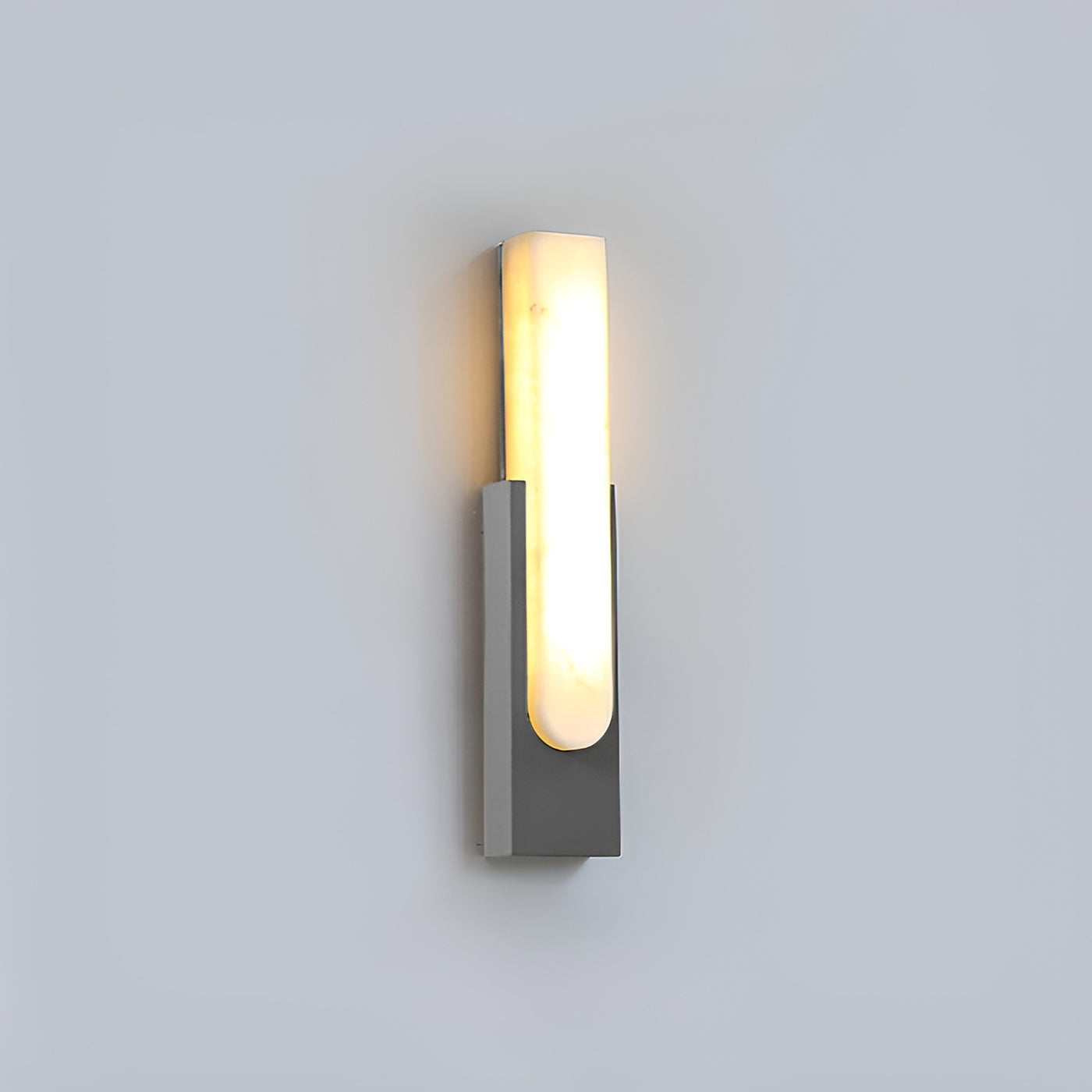 Modern Sculptural Alabaster Wall Sconce | Ormexis