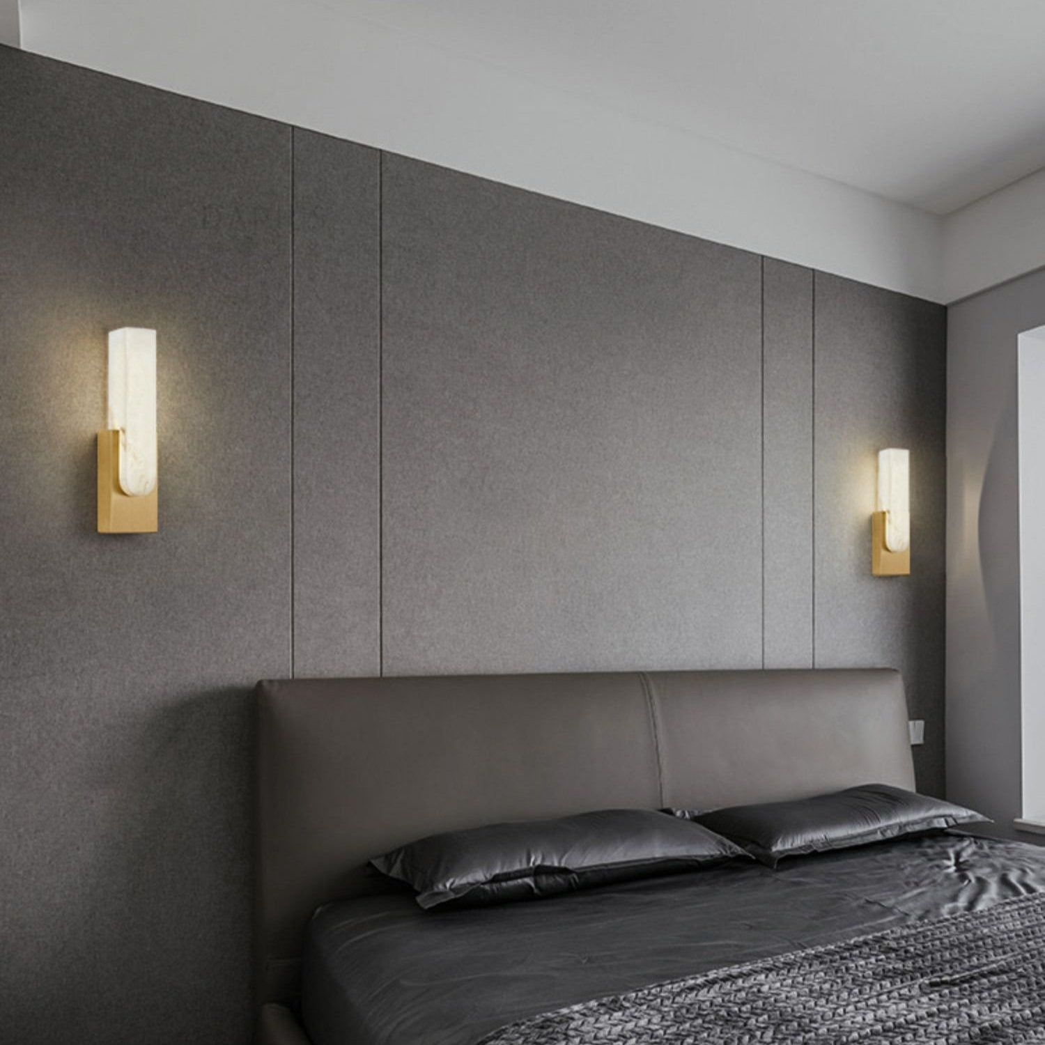 Modern Sculptural Alabaster Wall Sconce | Ormexis