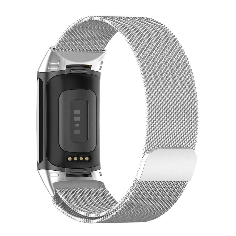Fitbit Charge 5 sølv Milanese-rem til klokken