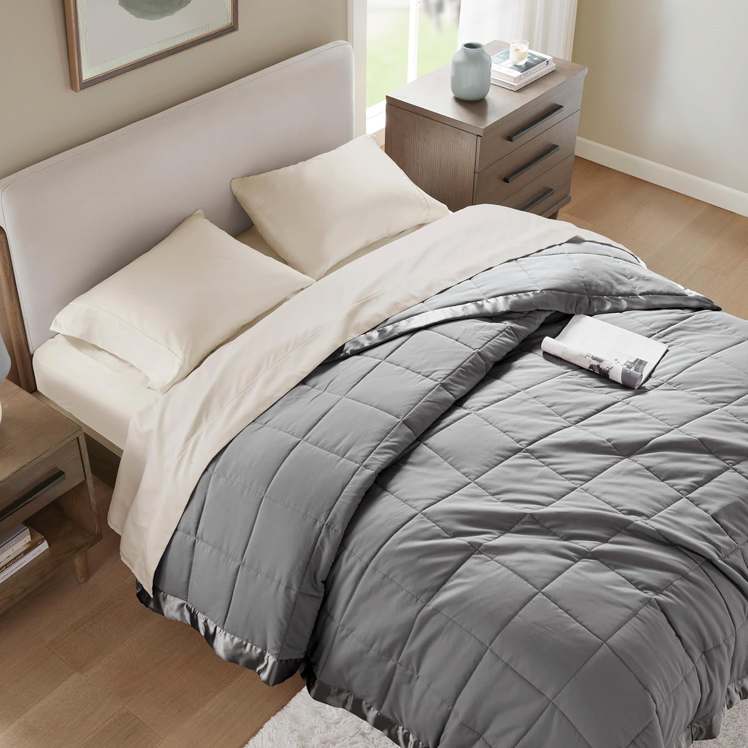 Windom Collection Lightweight Soft Blanket With Satin Trim