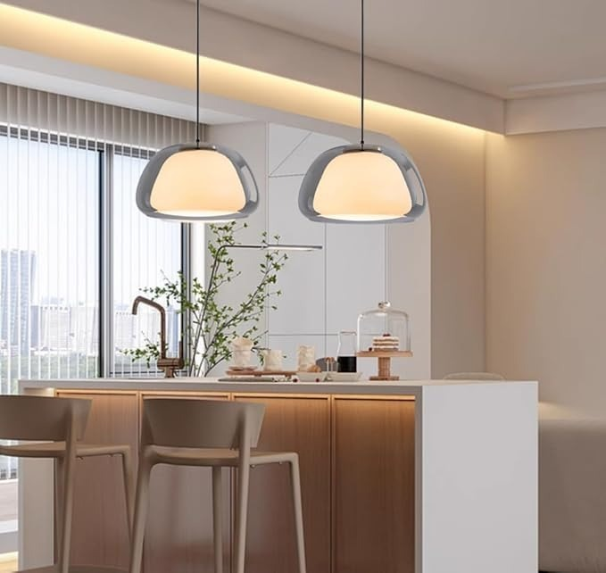 Aurora melkeglass pendellampe for moderne takdekorasjon