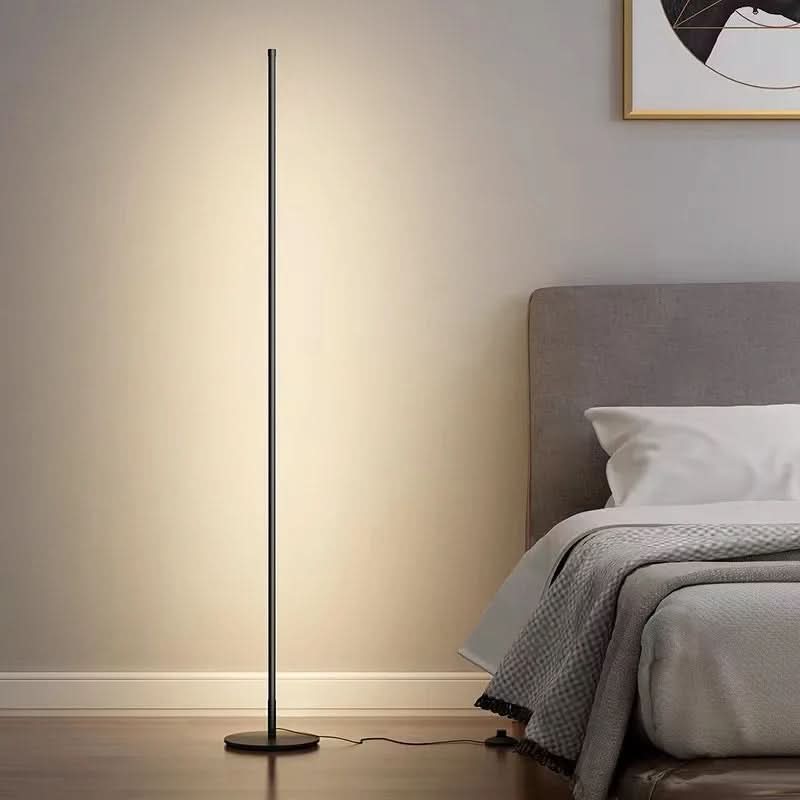 LumaNest dimmbare Stehlampe mit warmem LED-Licht für Wohnzimmer und Homeoffice