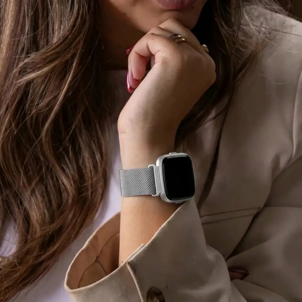 Sølv Milanese Rem til Fitbit Versa og Versa 2