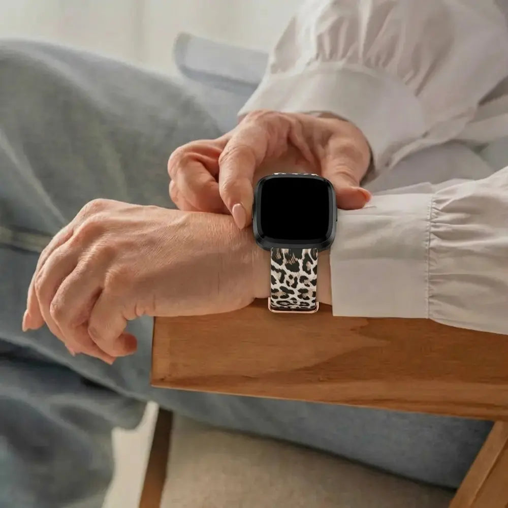 Pulseira de Silicone Lucky Leopard para a Série Versa da Fitbit
