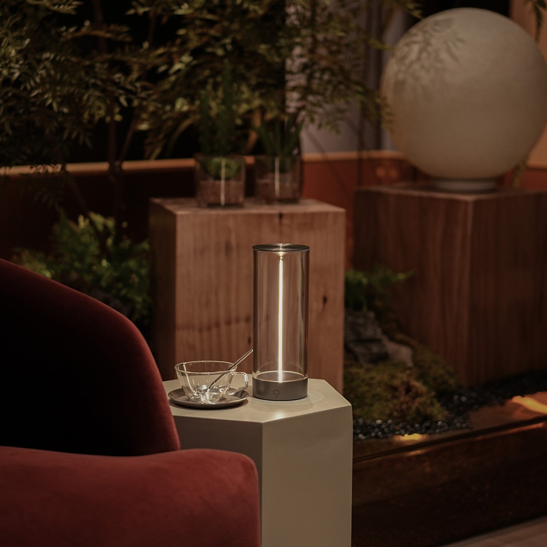 Silhouette Beam Light | Ormexis