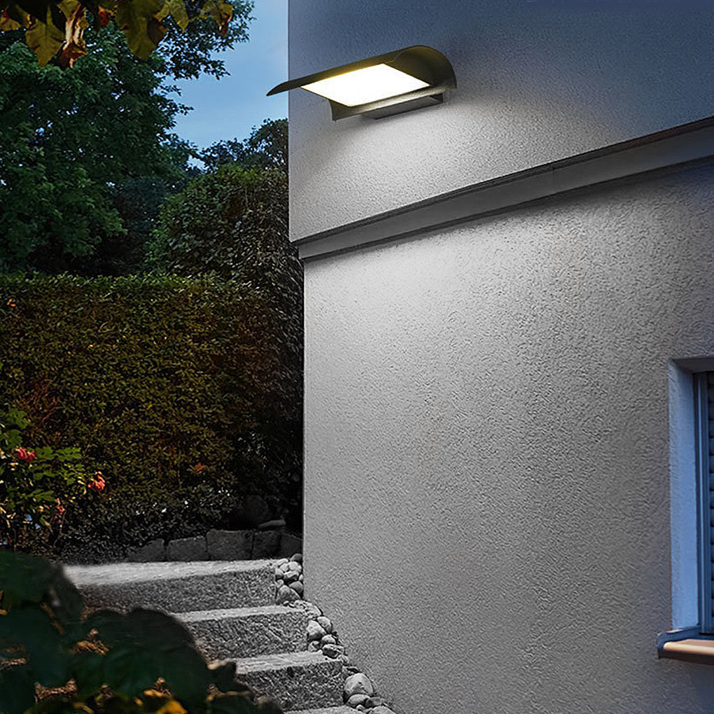 Aeris Canopy Outdoor Wall Light | Ormexis