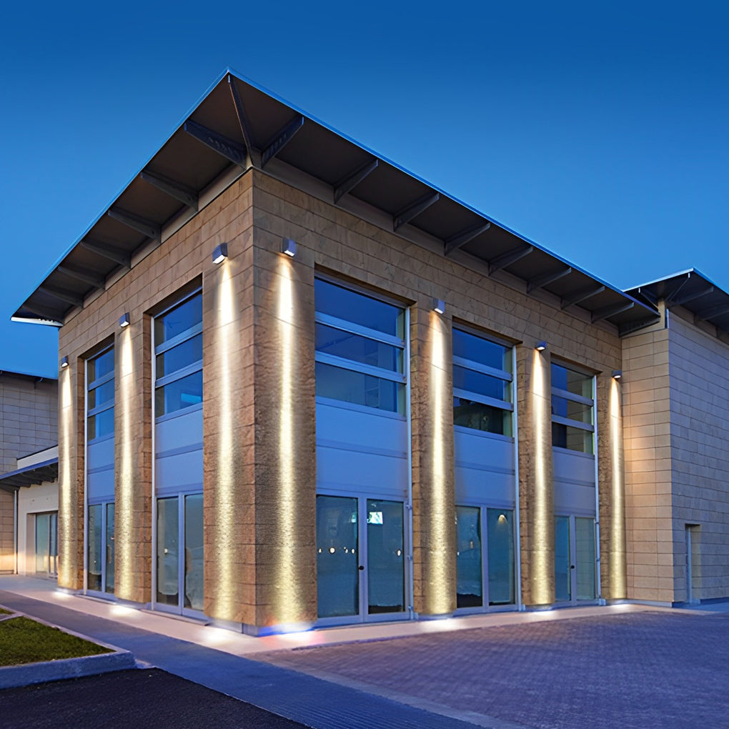 Vector Beam Facade Light | Ormexis