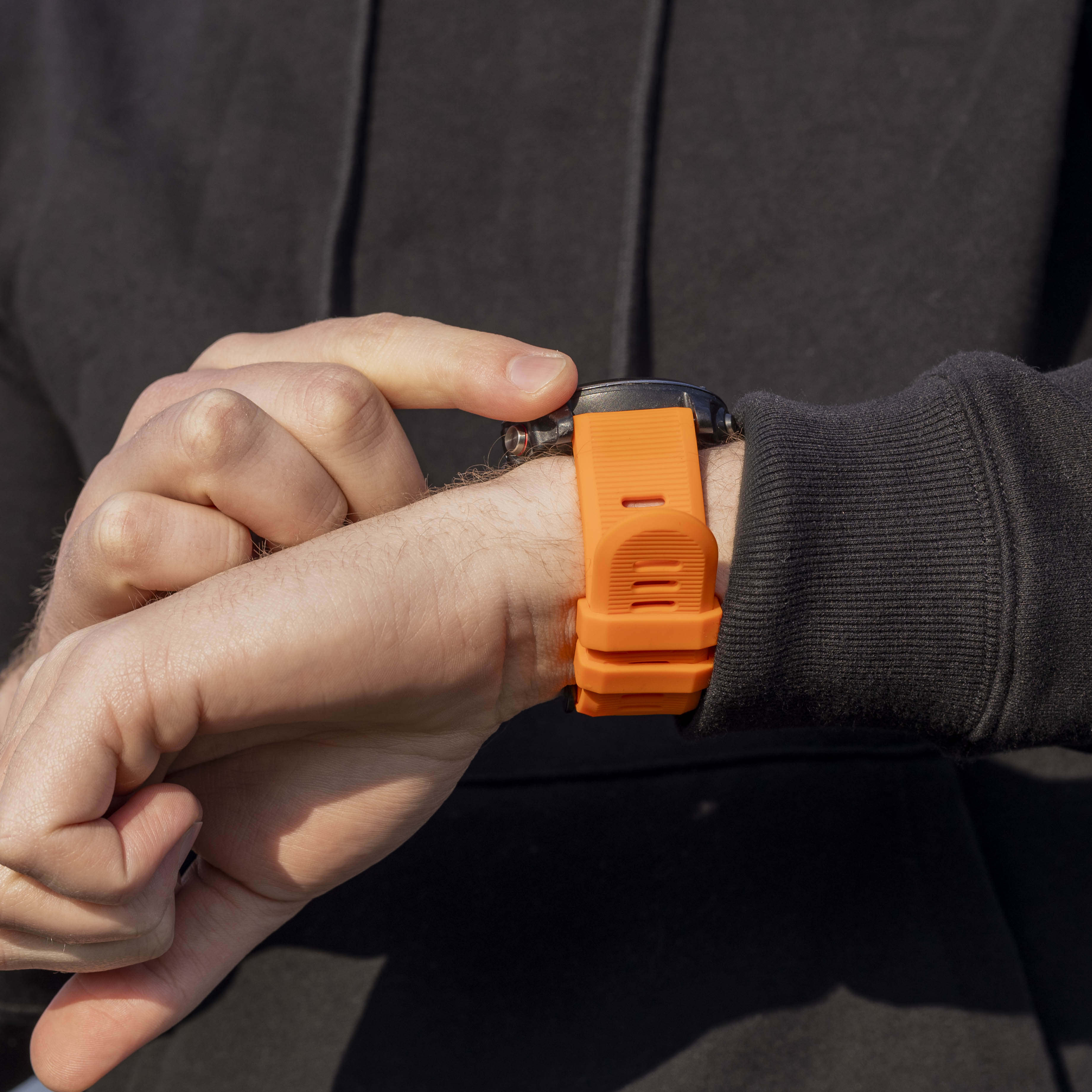 Oranžový silikonový řemínek na hodinky Garmin Fenix 5x a 6x