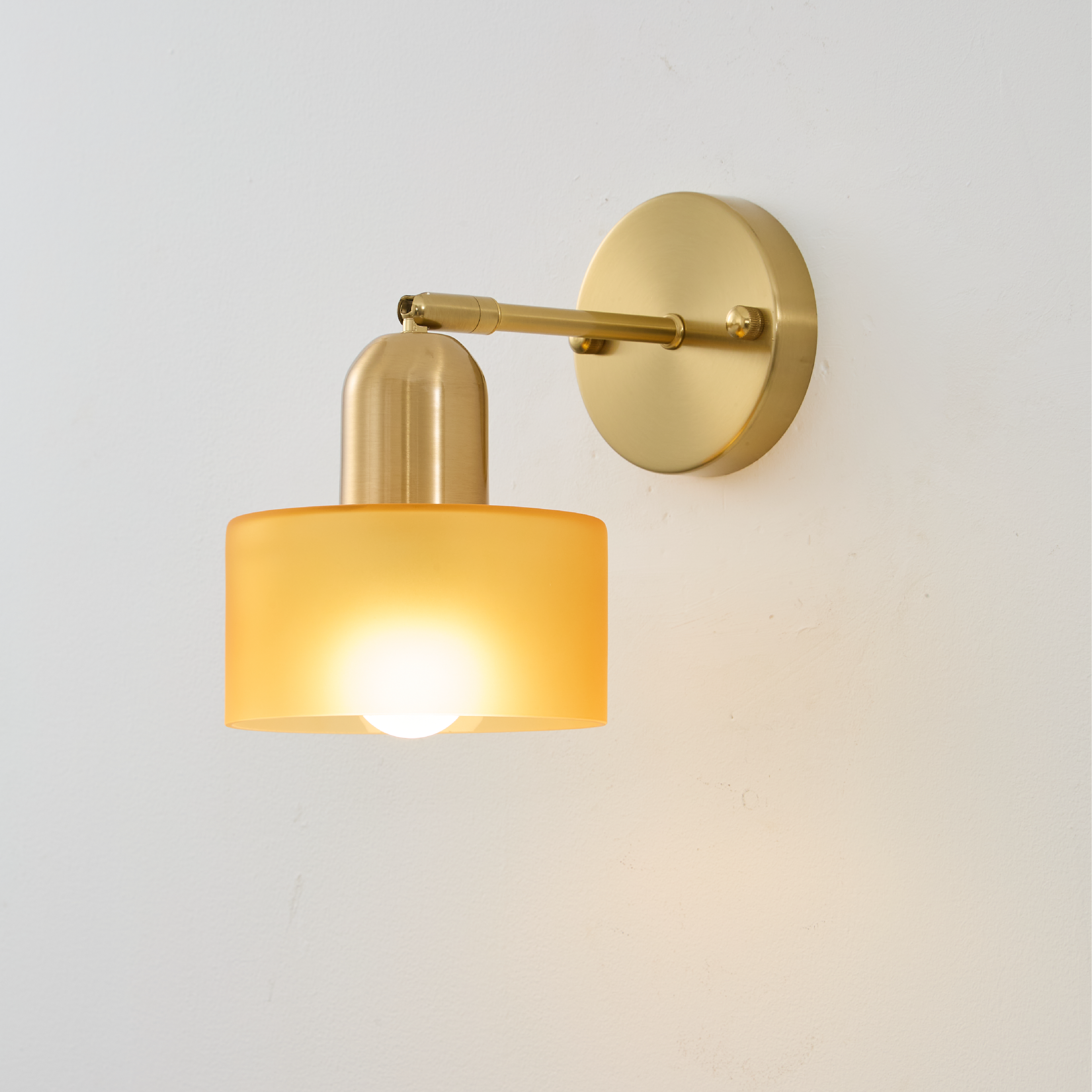 Bauhaus Colored Glass Wall Light | Ormexis