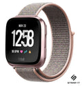 Elegantní růžový nylonový řemínek na zápěstí pro hodinky Fitbit Versa 2