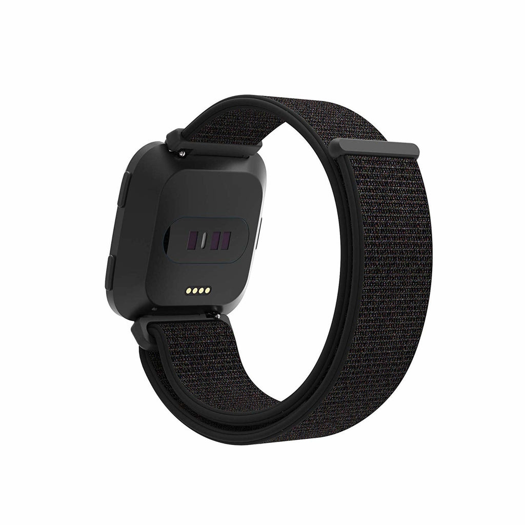 Cinturino in nylon nero per smartwatch Fitbit Versa e Versa 2