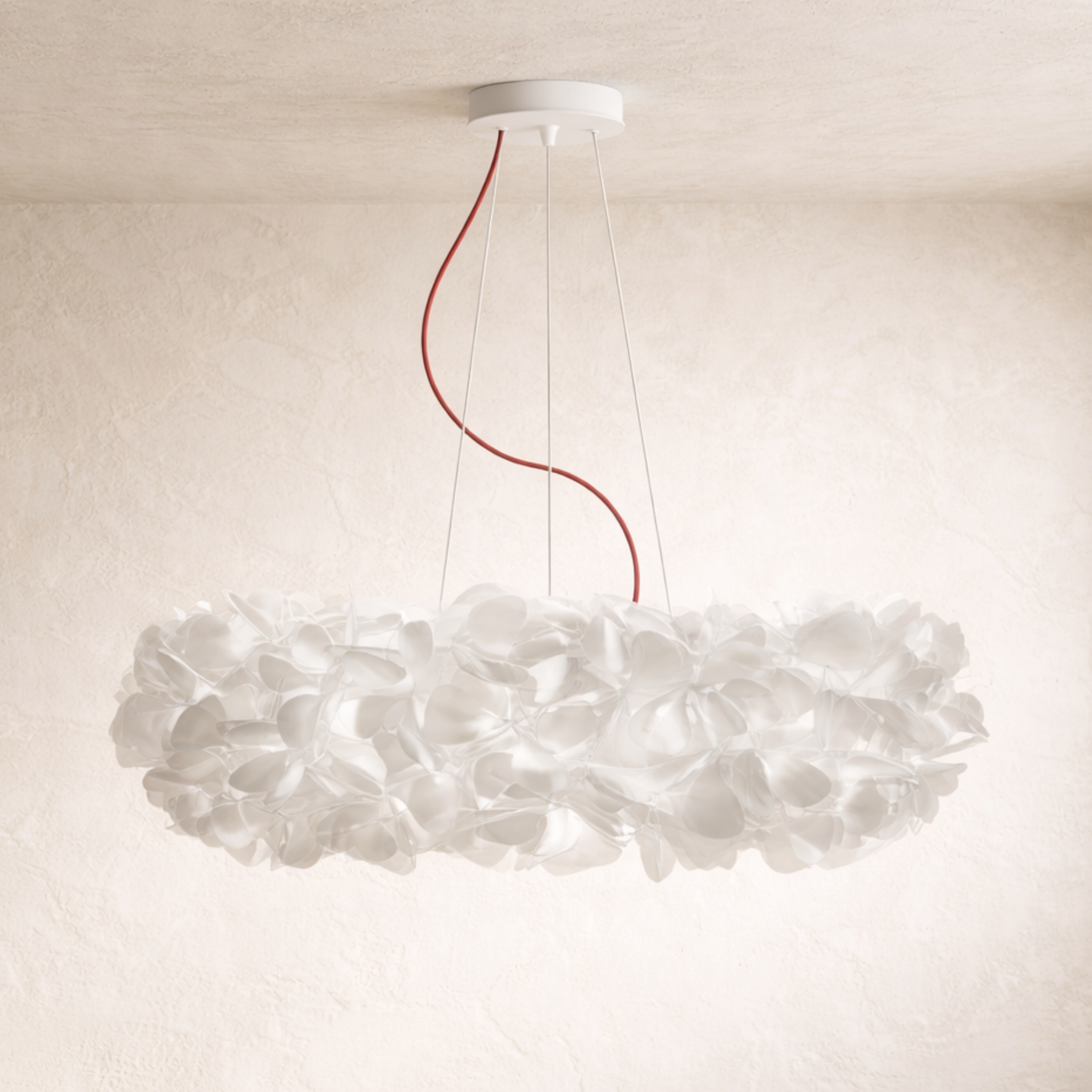 Lampa wisząca w kształcie skupiska płatków kwiatów, biała lub złota | Ormexis