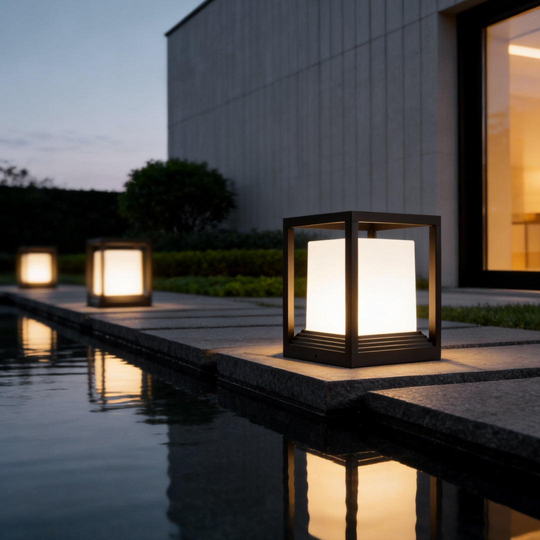 Atlas Modern Garden Lantern | Ormexis