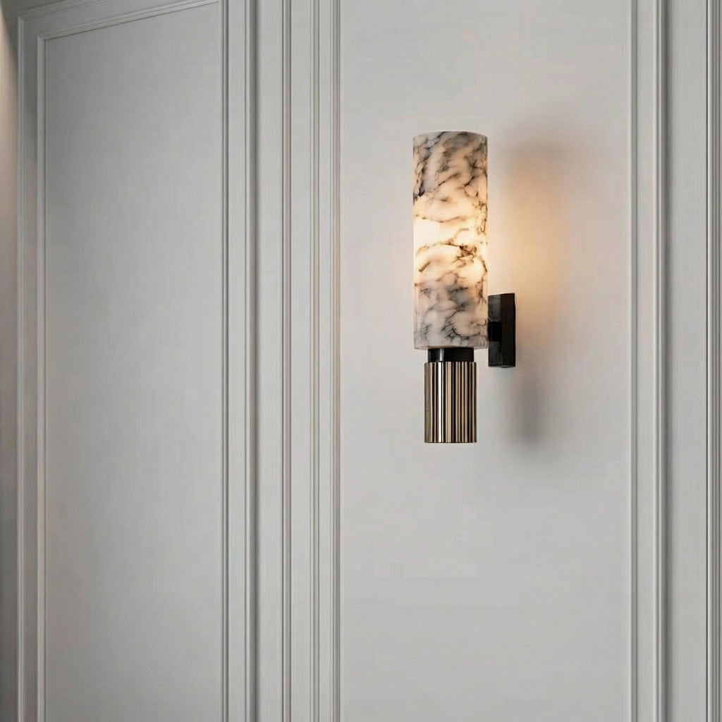 Luksuriøs vegglampe i marmor og messing | Ormexis